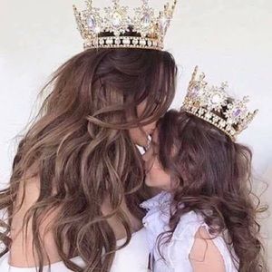 Meet your Posher, Nayeli